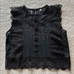 Black Cropped Ruffled Blouse